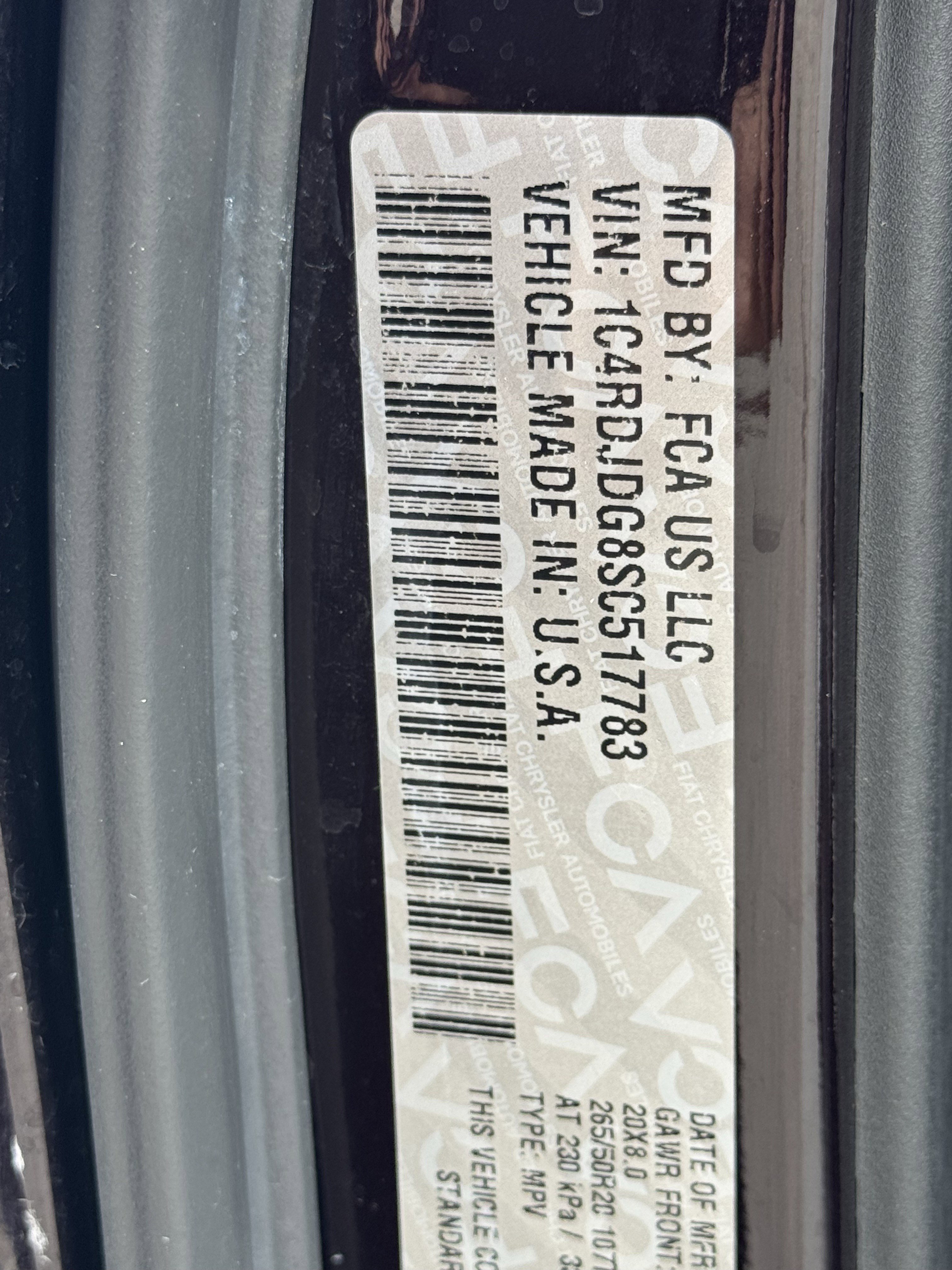 Used 2025 Dodge Durango GT image 34