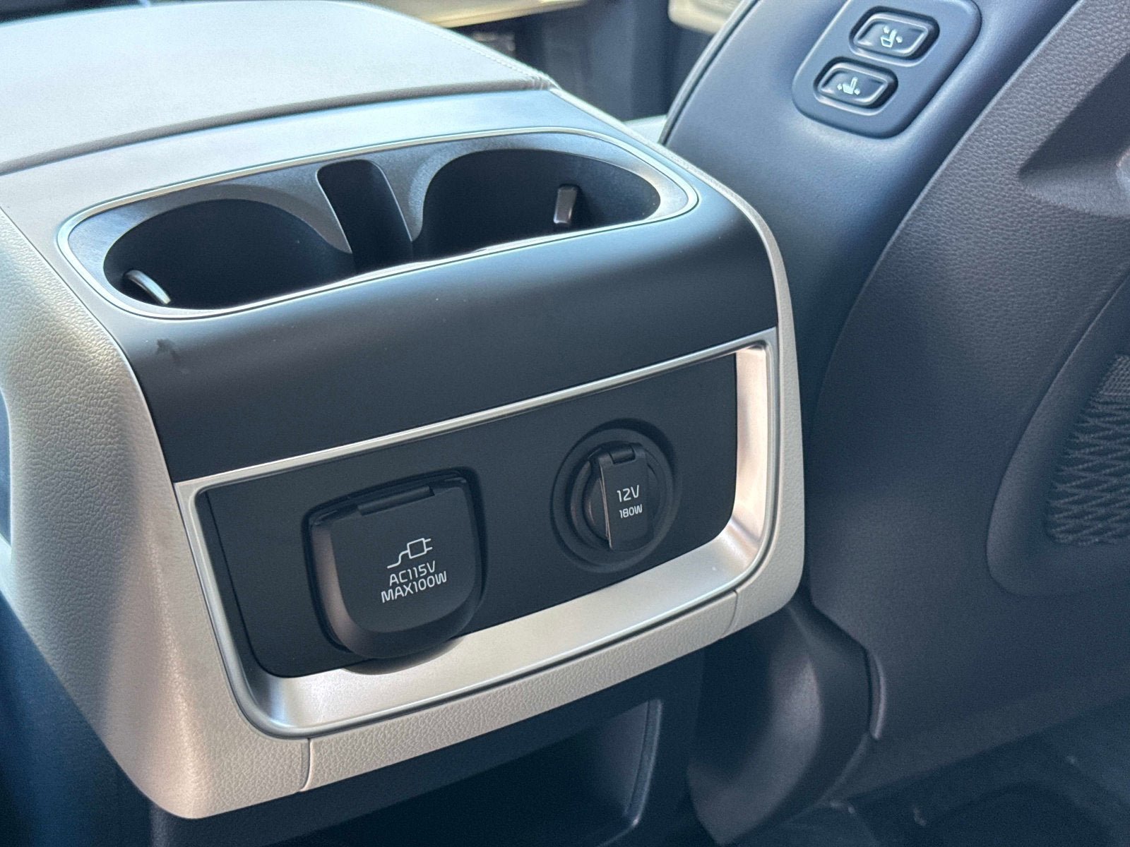 New 2026 Kia Carnival SX FWD image 15