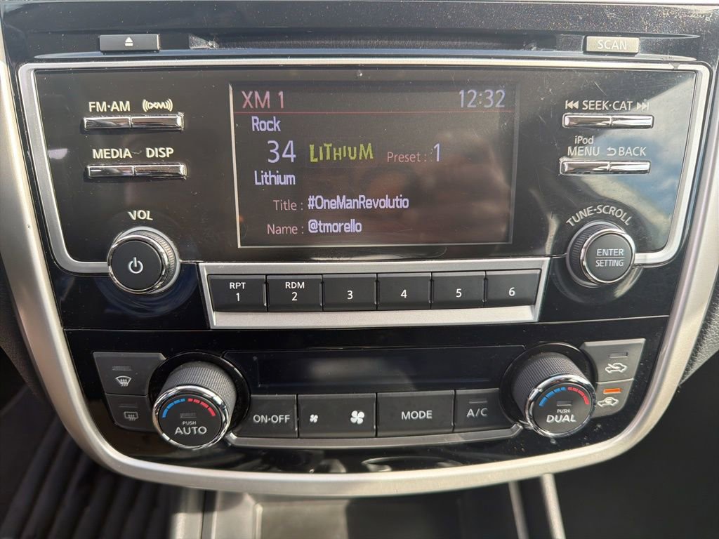 Used 2018 Nissan Altima 2.5 SV image 22