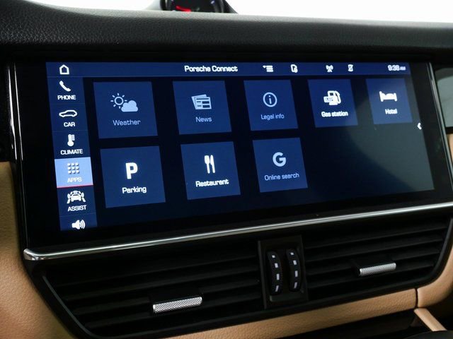 Used 2020 Porsche Cayenne AWD w/ Premium Package Plus image 16