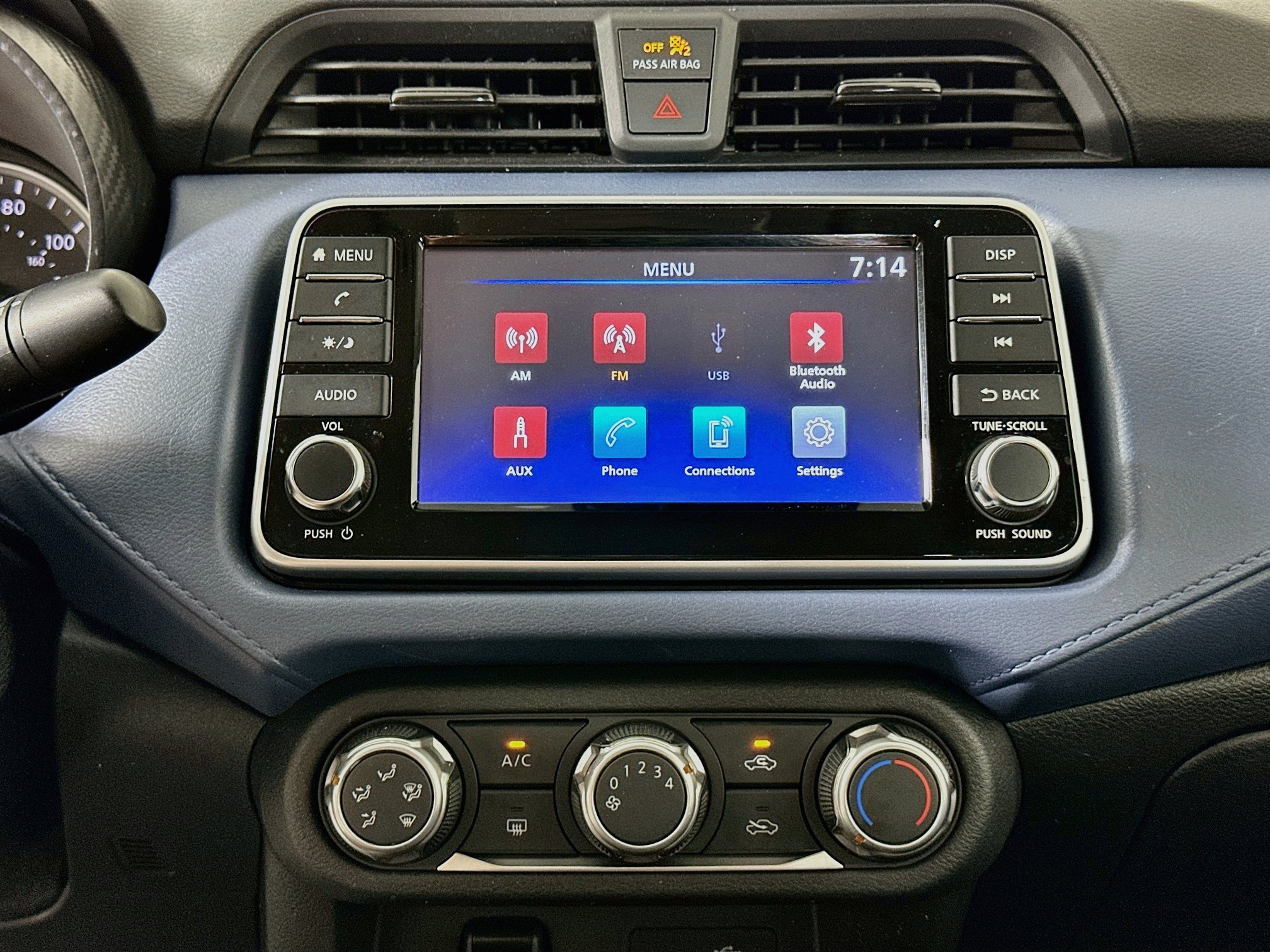Used 2025 Nissan Versa SV w/ Trunk Package FWD image 23