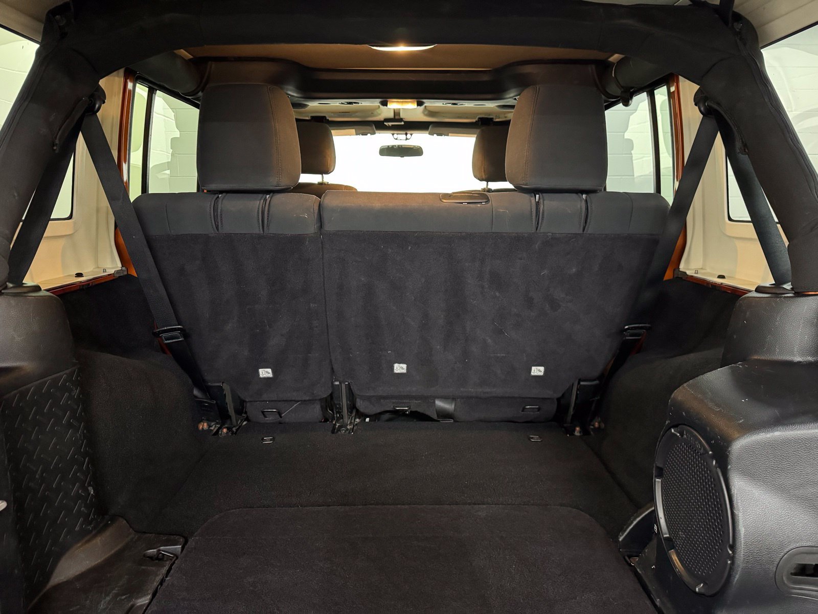 Used 2011 Jeep Wrangler Unlimited Rubicon w/ Trailer Tow Group AWD/4WD image 31
