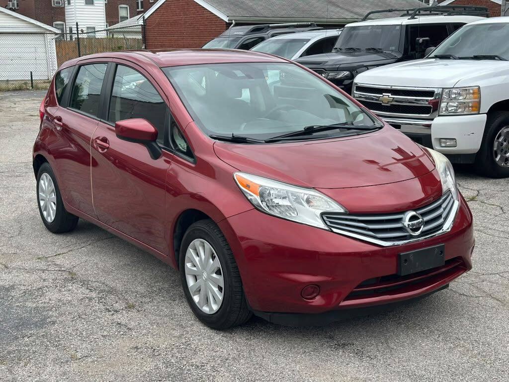 Used 2016 Nissan Versa Note SV FWD image 1