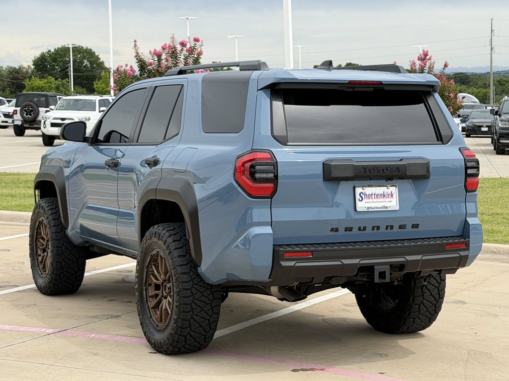 Used 2026 Toyota 4Runner SR5 AWD/4WD image 4