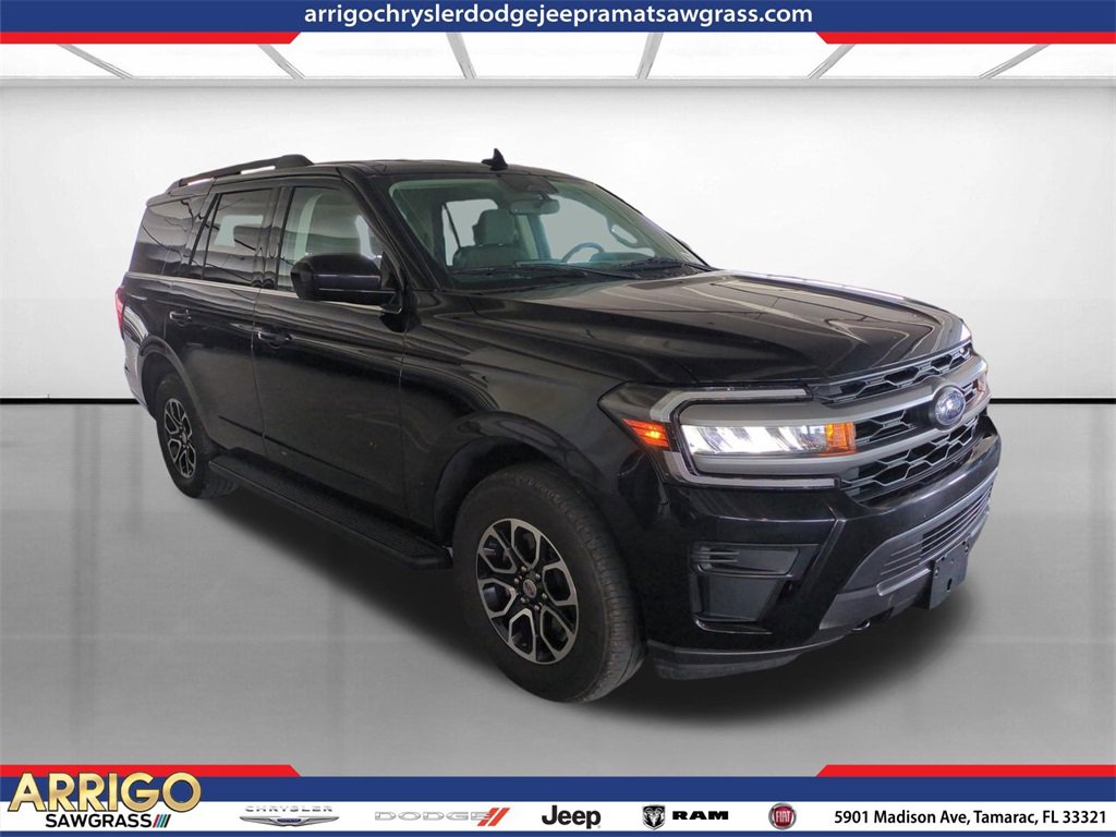 Used 2022 Ford Expedition XLT
