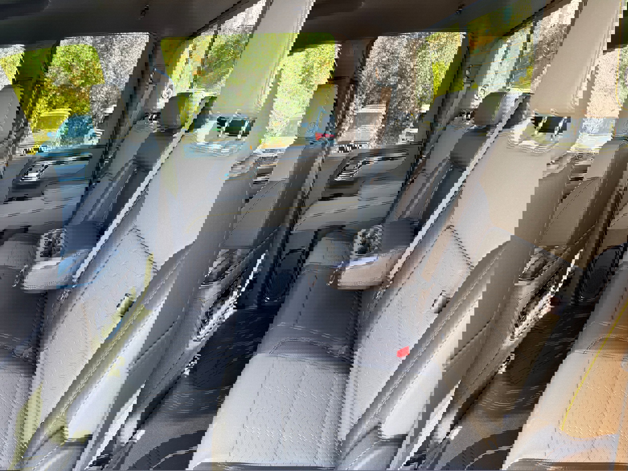 New 2025 Chevrolet Silverado 2500 ZR2 w/ Technology Package image 9