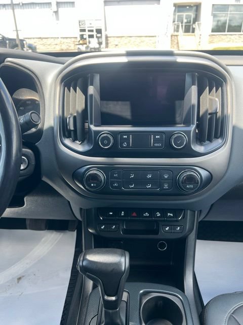 Used 2020 Chevrolet Colorado Z71 AWD/4WD image 17
