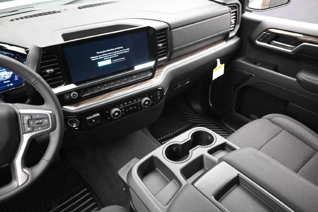 New 2026 Chevrolet Silverado 1500 LT w/ All Star Edition Plus AWD/4WD image 15