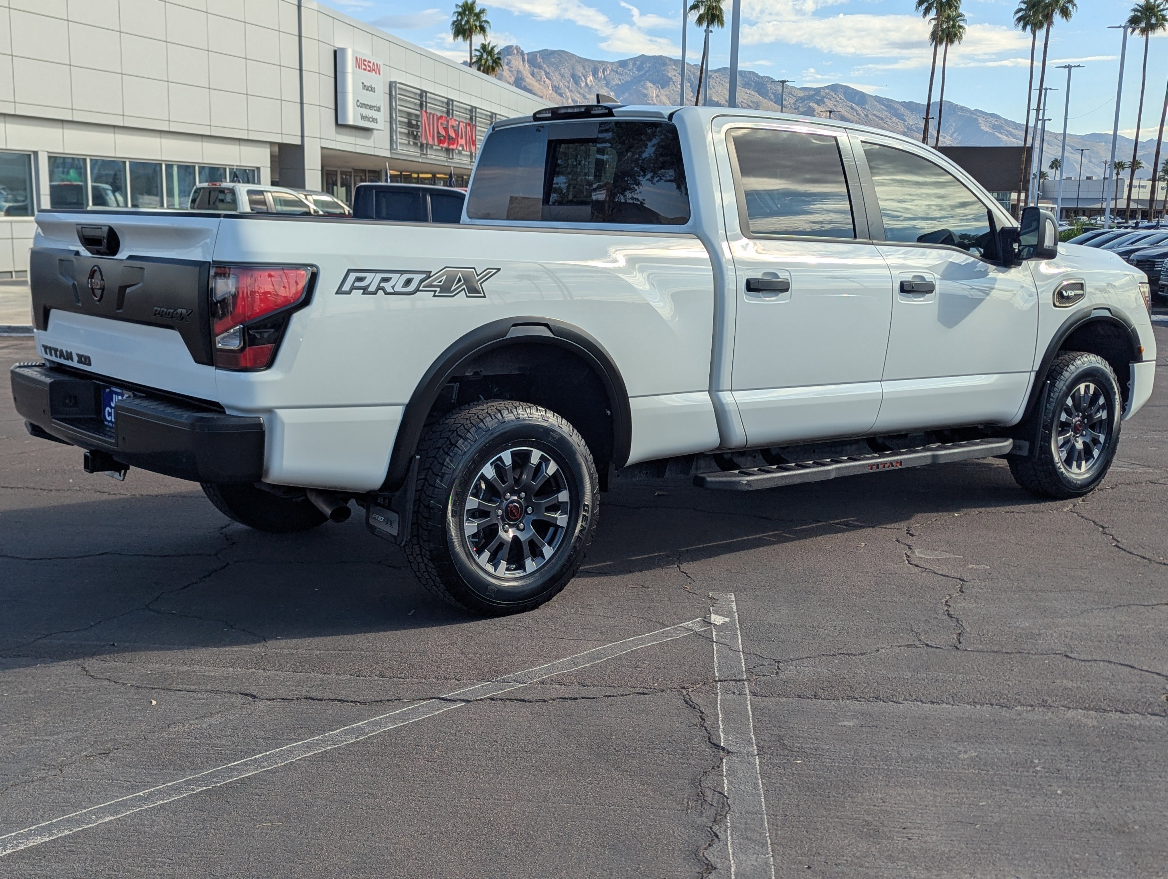 Certified 2023 Nissan Titan PRO-4X image 2