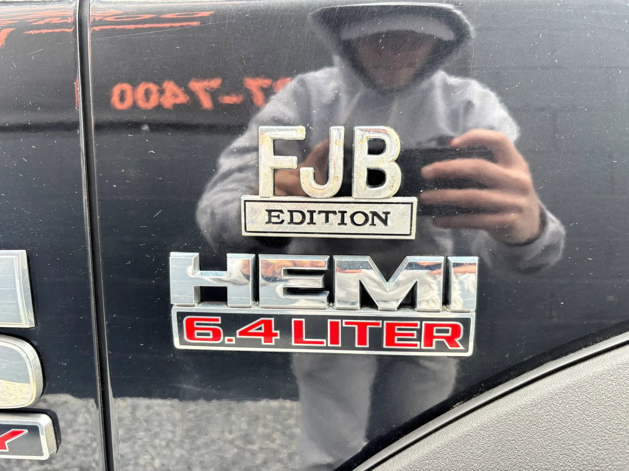 Used 2018 RAM 3500 Tradesman w/ Chrome Appearance Group image 15