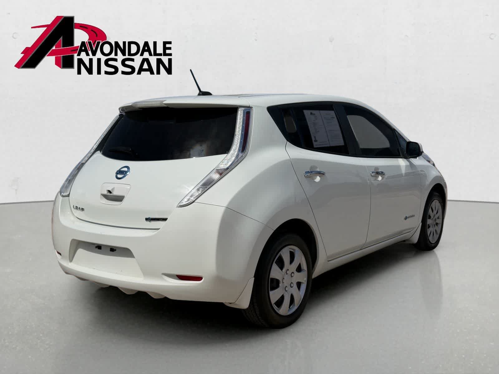 Certified 2017 Nissan Leaf S w/ Charge Package FWD image 6