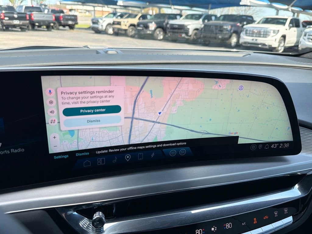 Used 2023 Cadillac Lyriq Luxury image 16