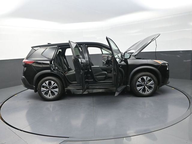 Used 2023 Nissan Rogue SV image 42