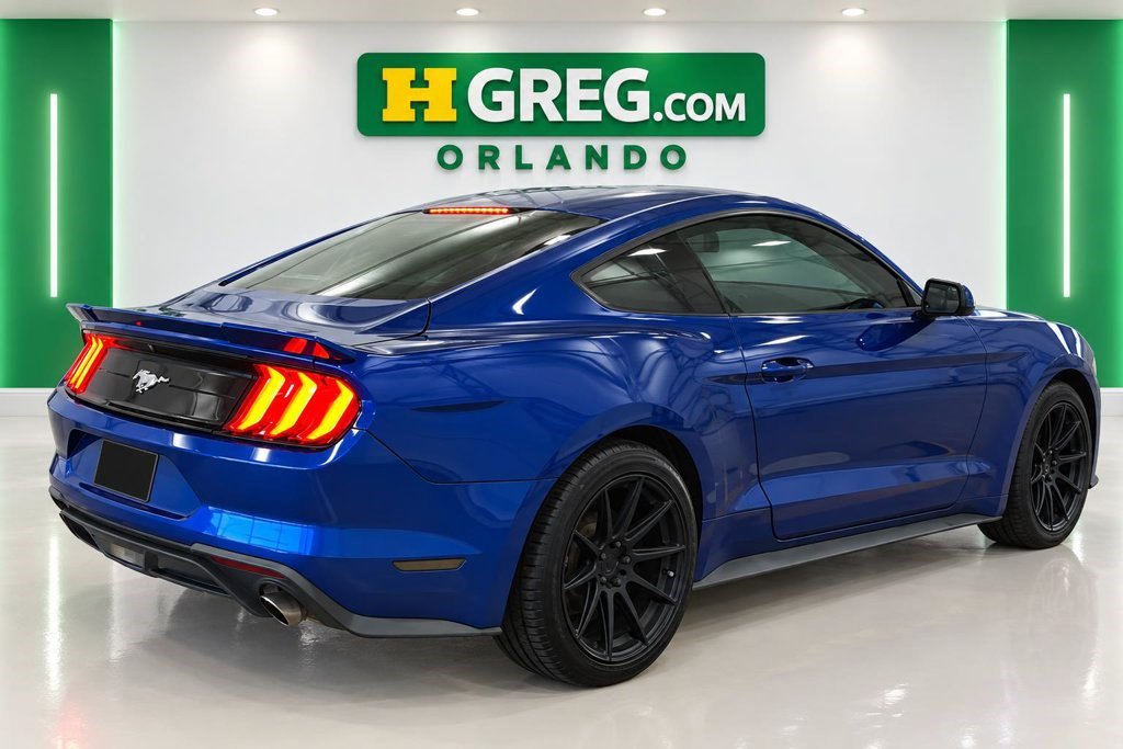 Used 2018 Ford Mustang Coupe RWD image 6