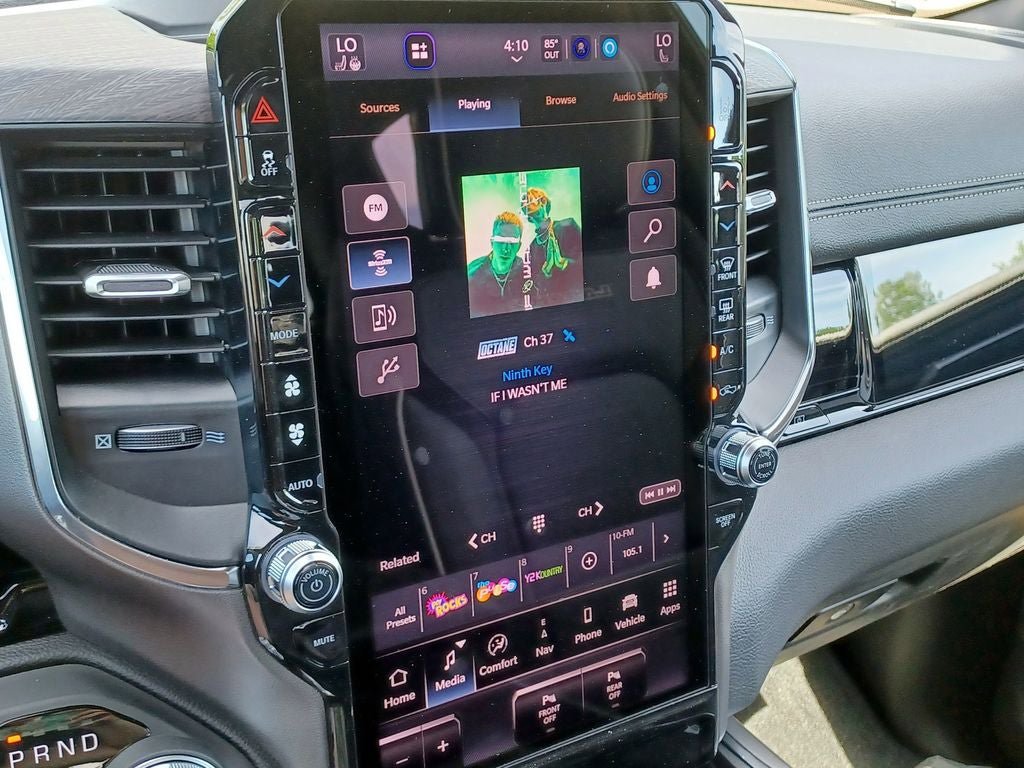 New 2026 RAM 1500 Laramie AWD/4WD image 20