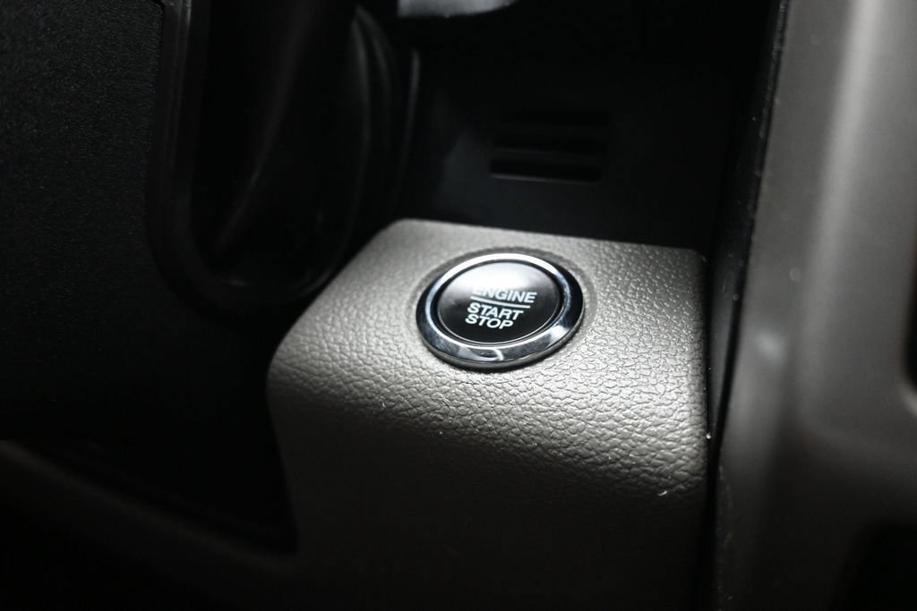 Used 2018 Ford F150 Lariat AWD/4WD image 22