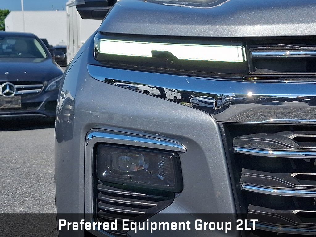 Used 2024 Chevrolet Traverse LT AWD/4WD image 11