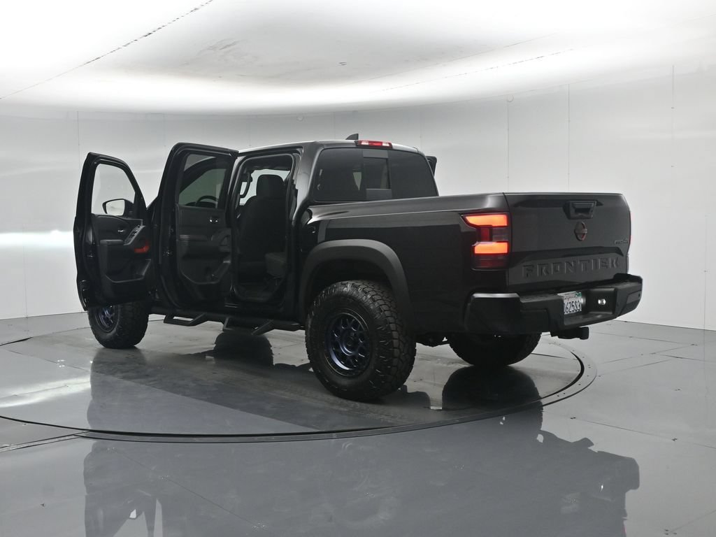 Used 2023 Nissan Frontier PRO-4X w/ Pro Convenience Package AWD/4WD image 38