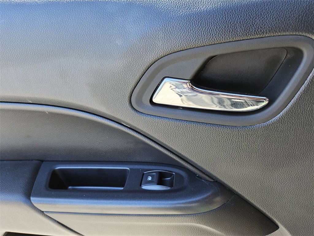 Certified 2022 Chevrolet Colorado LT w/ LT Convenience Package image 7