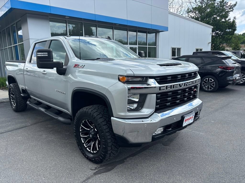 Used 2020 Chevrolet Silverado 3500 LT w/ All Star Edition AWD/4WD image 7