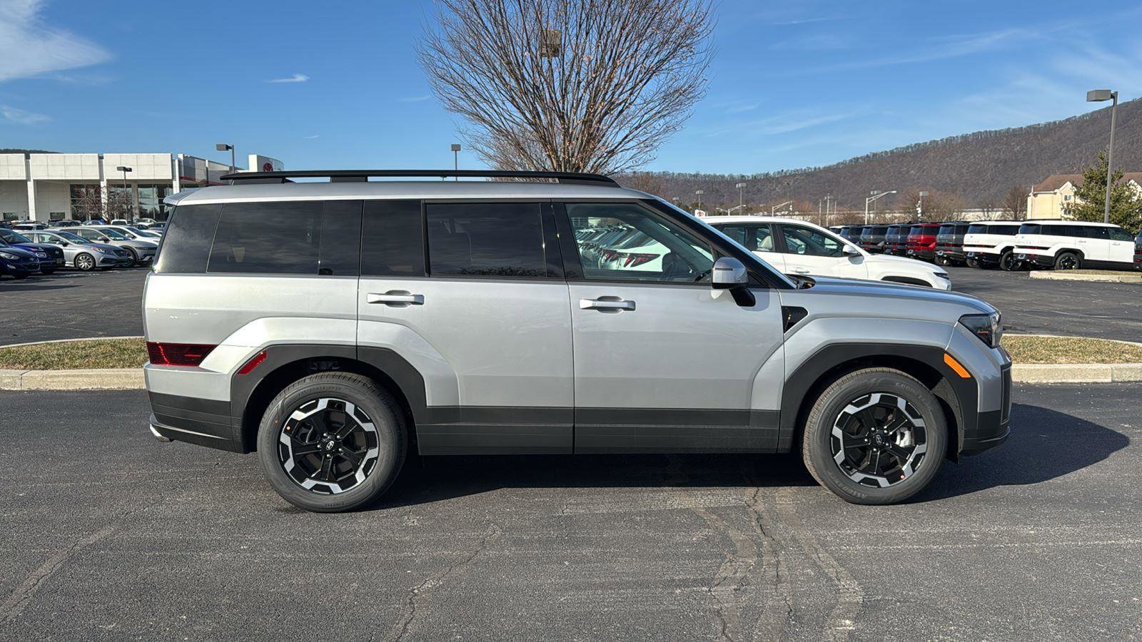 New 2026 Hyundai Santa Fe SEL image 3