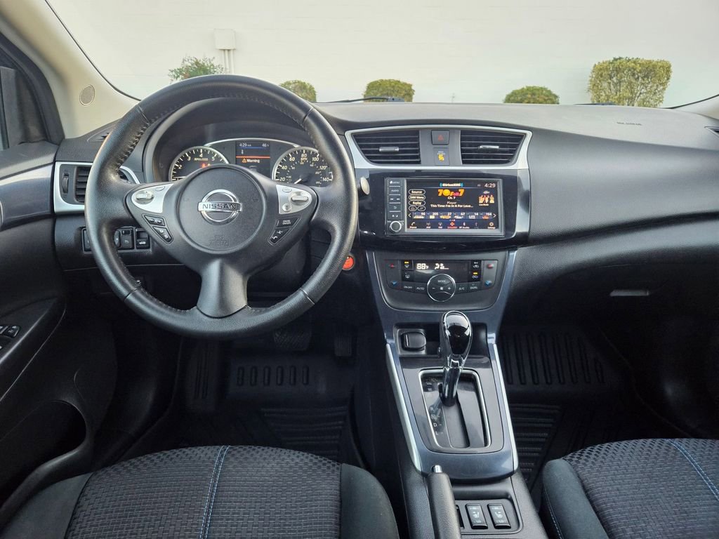 Used 2019 Nissan Sentra SR image 25