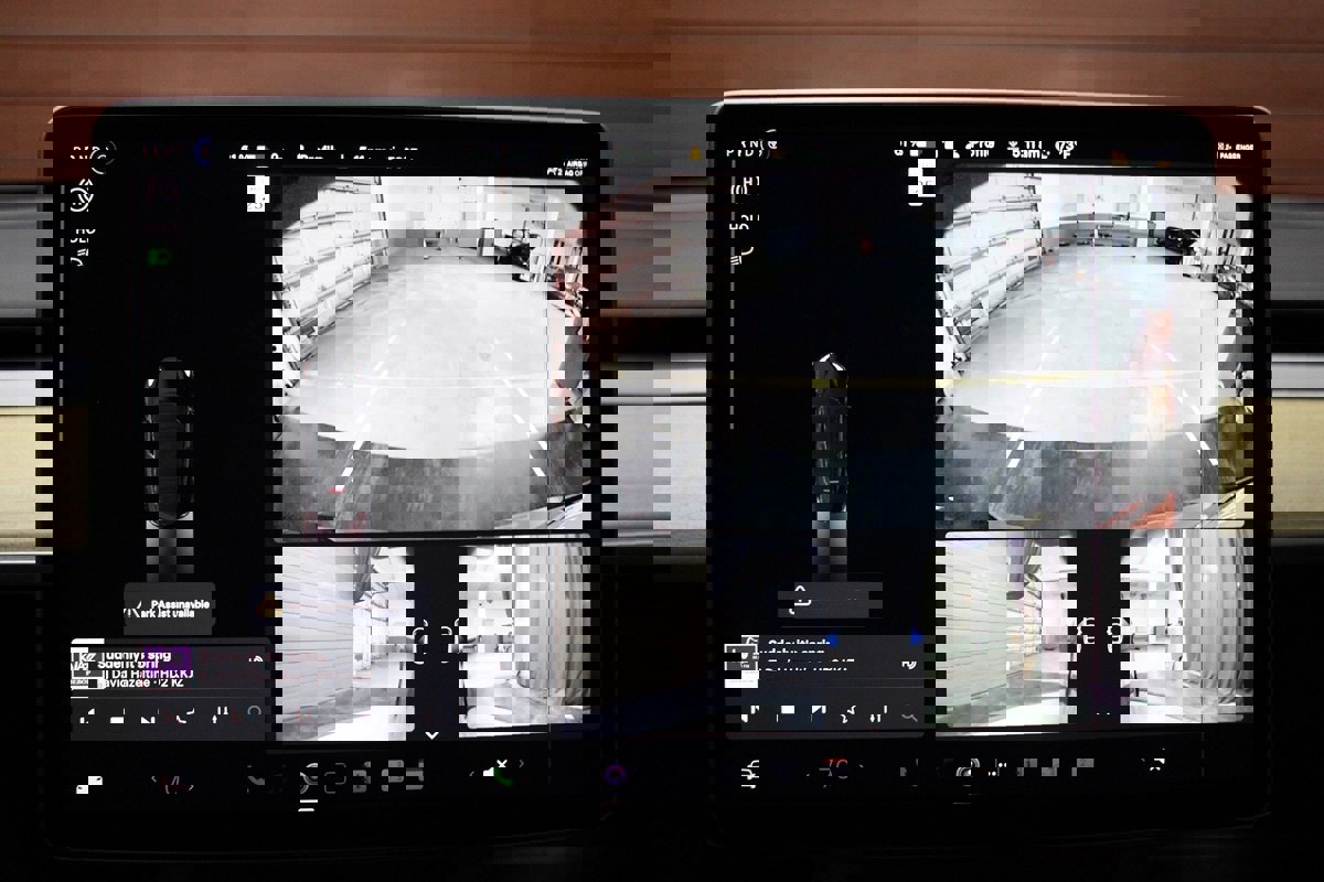 Used 2022 Tesla Model Y Long Range image 17