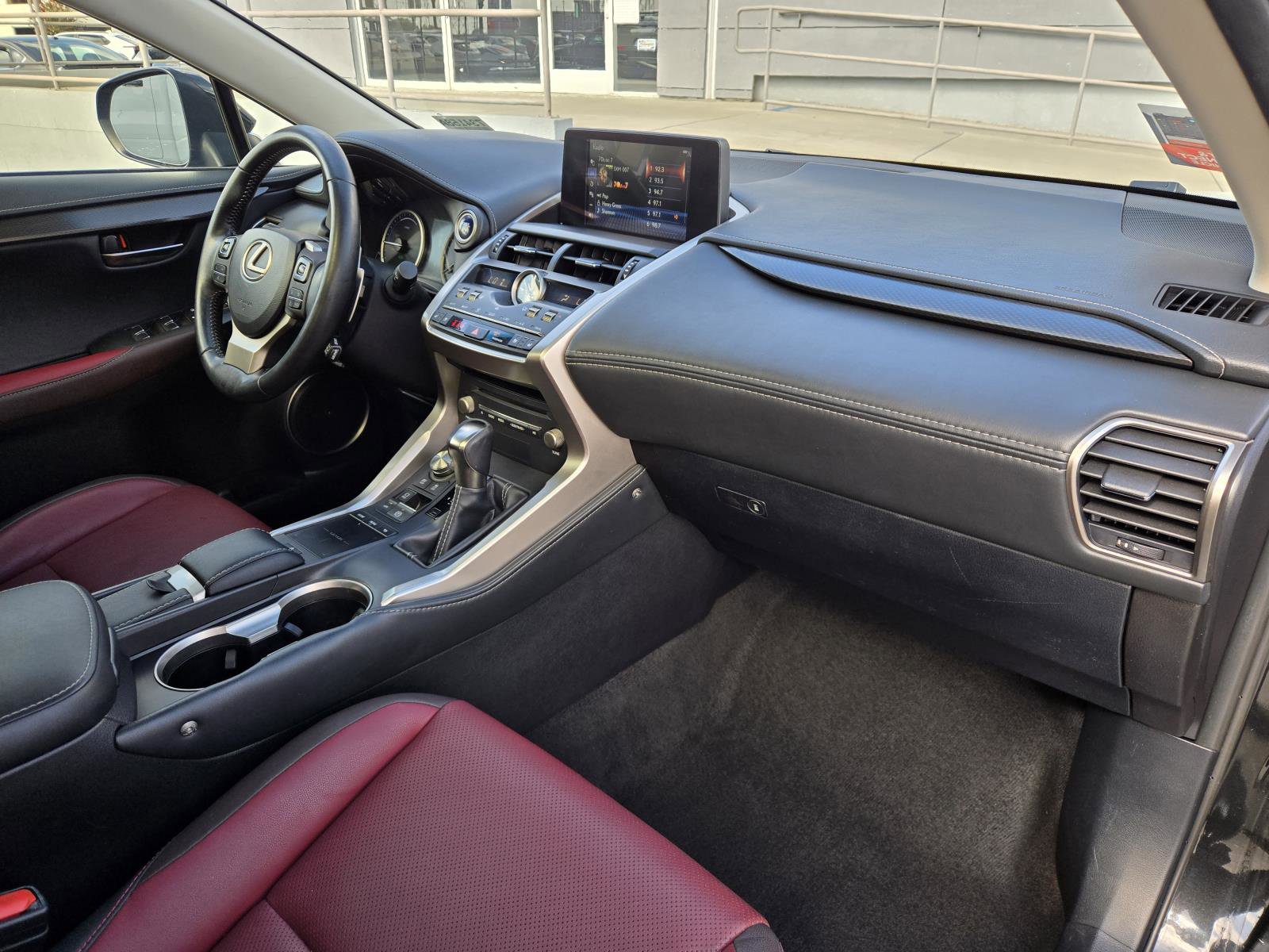 Used 2019 Lexus NX 300h AWD image 31