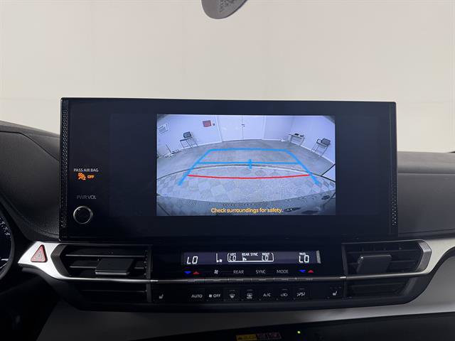 Certified 2026 Toyota Sienna XLE AWD/4WD image 17