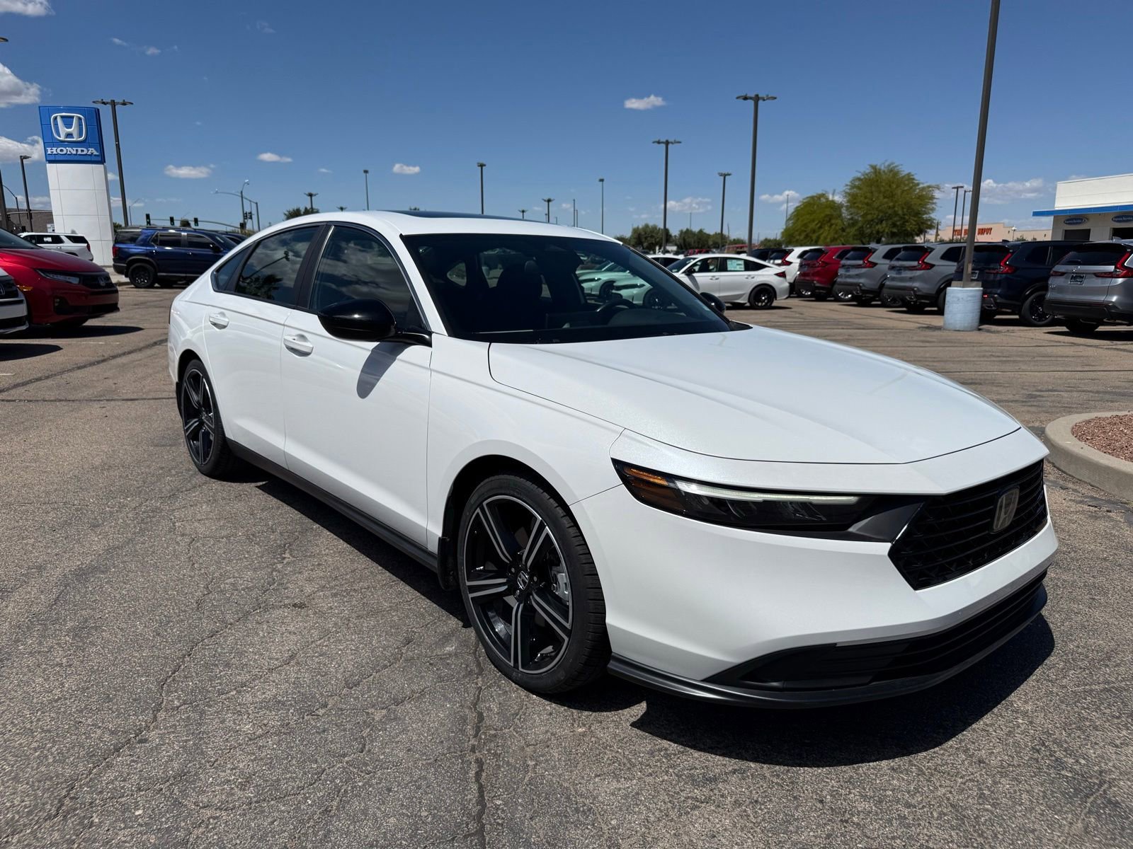 Used 2023 Honda Accord Sport image 3