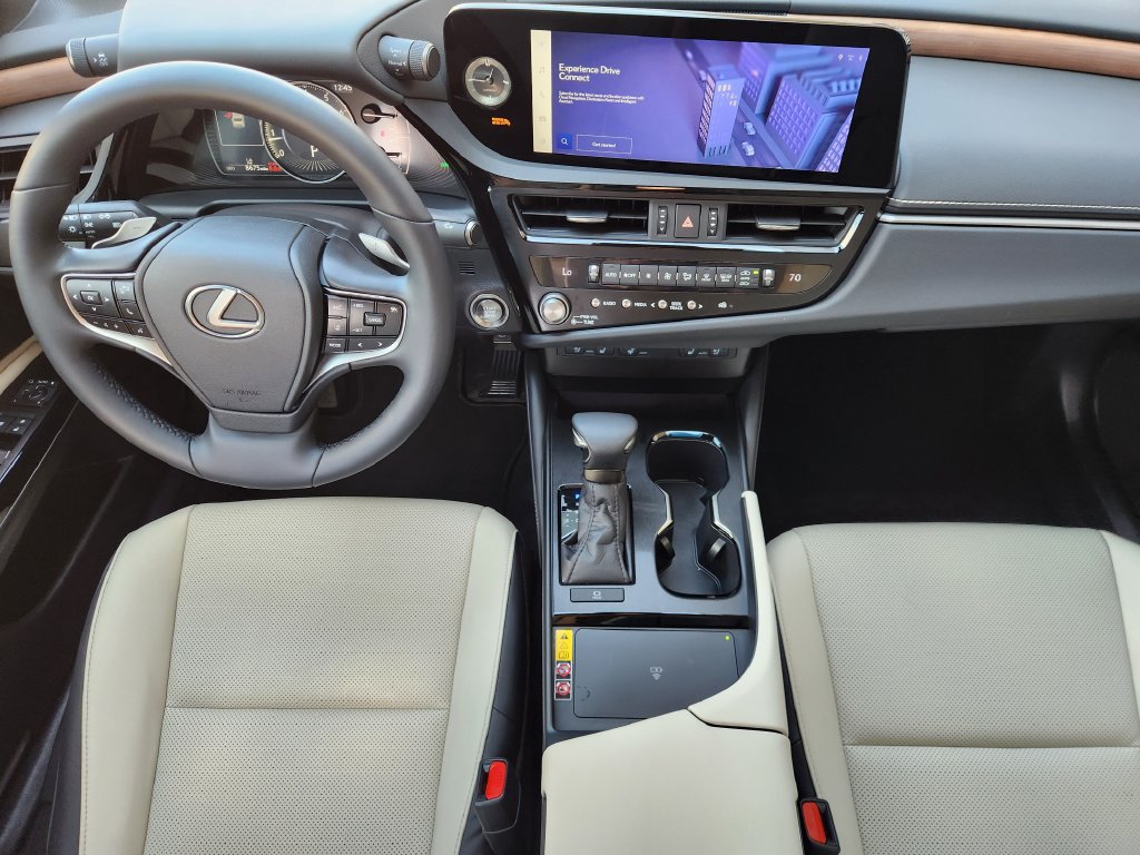 Certified 2025 Lexus ES 350 w/ Premium Package FWD image 26
