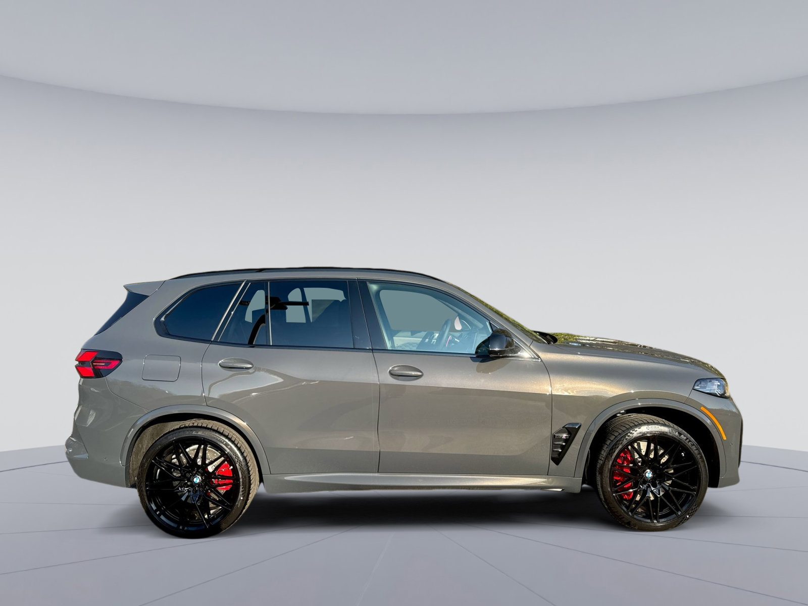 New 2026 BMW X5 M Competition w/ Executive Package image 34