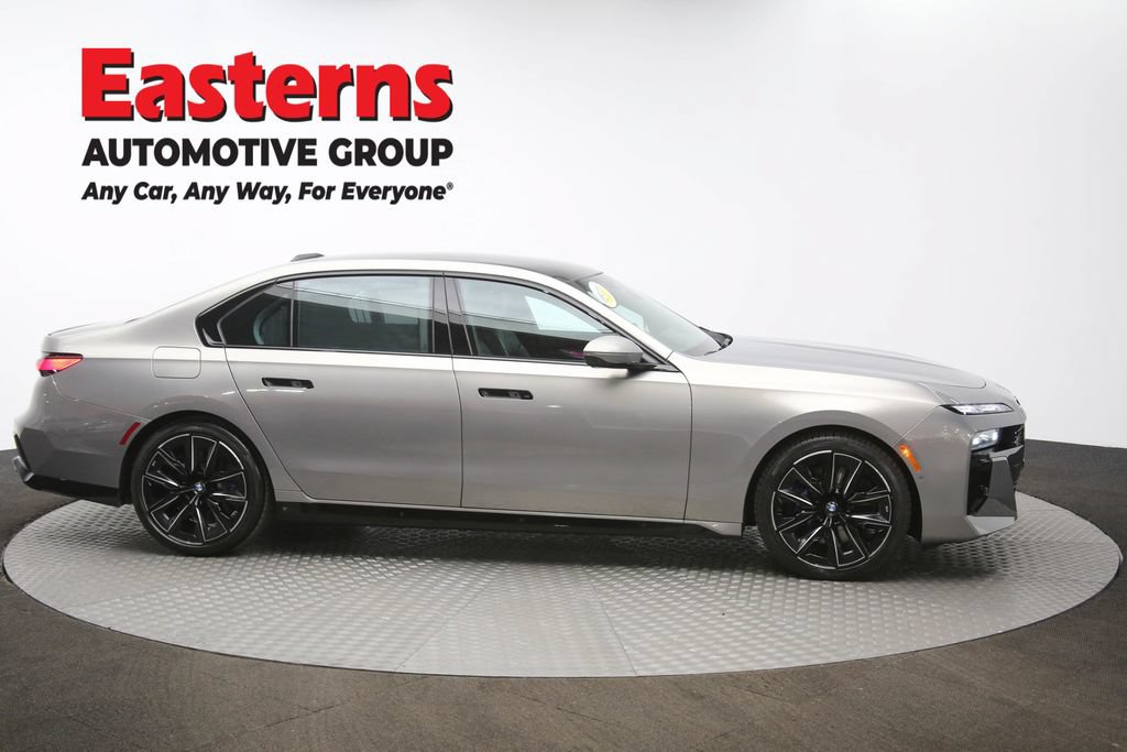 Used 2023 BMW 760i xDrive w/ Executive Package AWD/4WD image 50