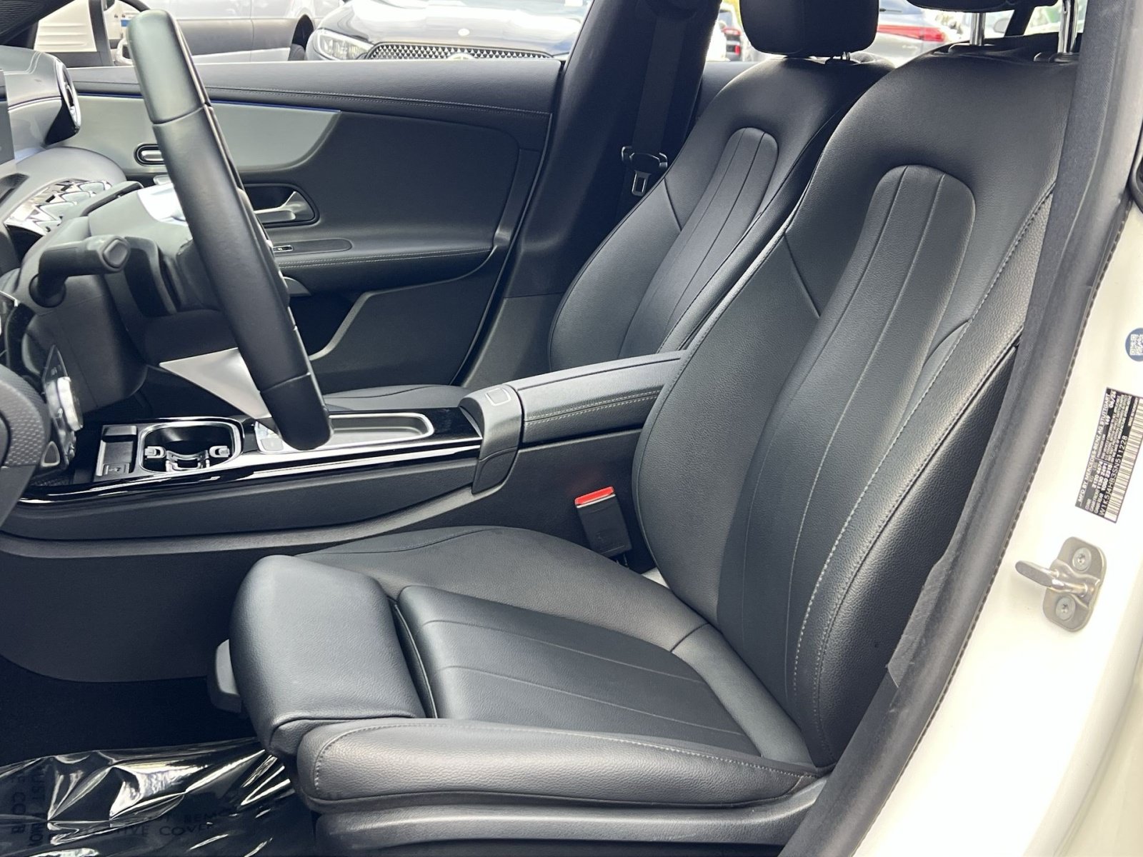 Certified 2025 Mercedes-Benz CLA 250 4MATIC image 18