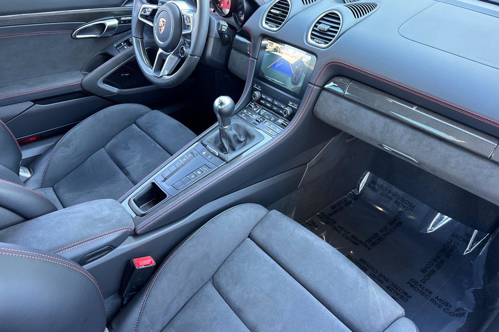 Used 2025 Porsche 718 Cayman GTS image 13