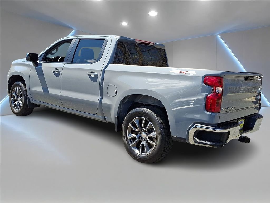 Used 2024 Chevrolet Silverado 1500 LT image 7
