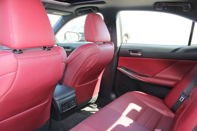 Used 2017 Lexus IS 200t F Sport w/ F Sport Package RWD image 9