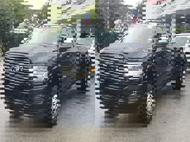 Certified 2022 RAM 3500 Laramie image 3