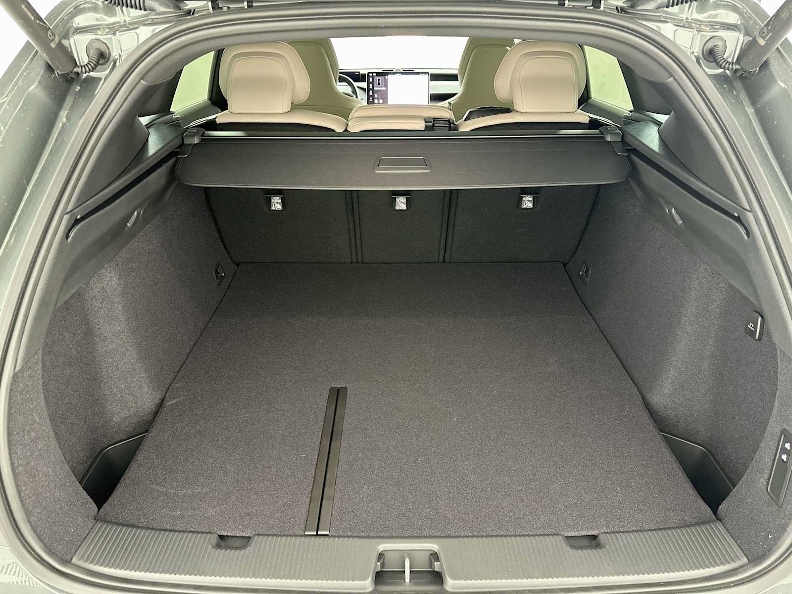 New 2027 Volvo EX60 Ultra AWD/4WD image 24