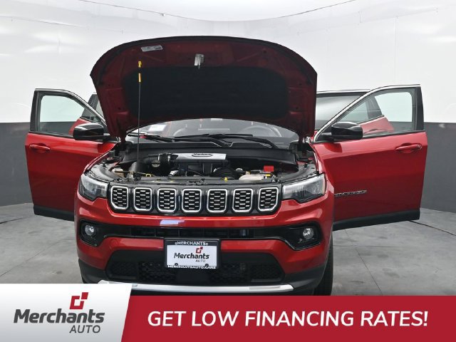Used 2025 Jeep Compass Limited AWD/4WD image 46
