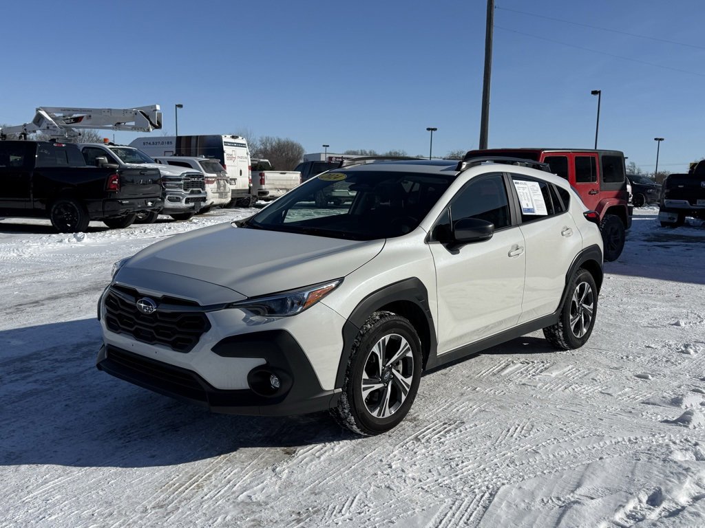 Used 2024 Subaru Crosstrek 2.0i Premium image 2