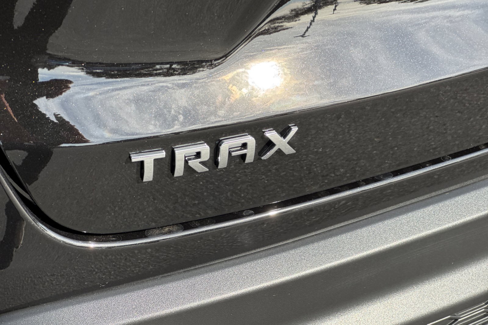 New 2026 Chevrolet Trax LS w/ LS Convenience Package FWD image 24
