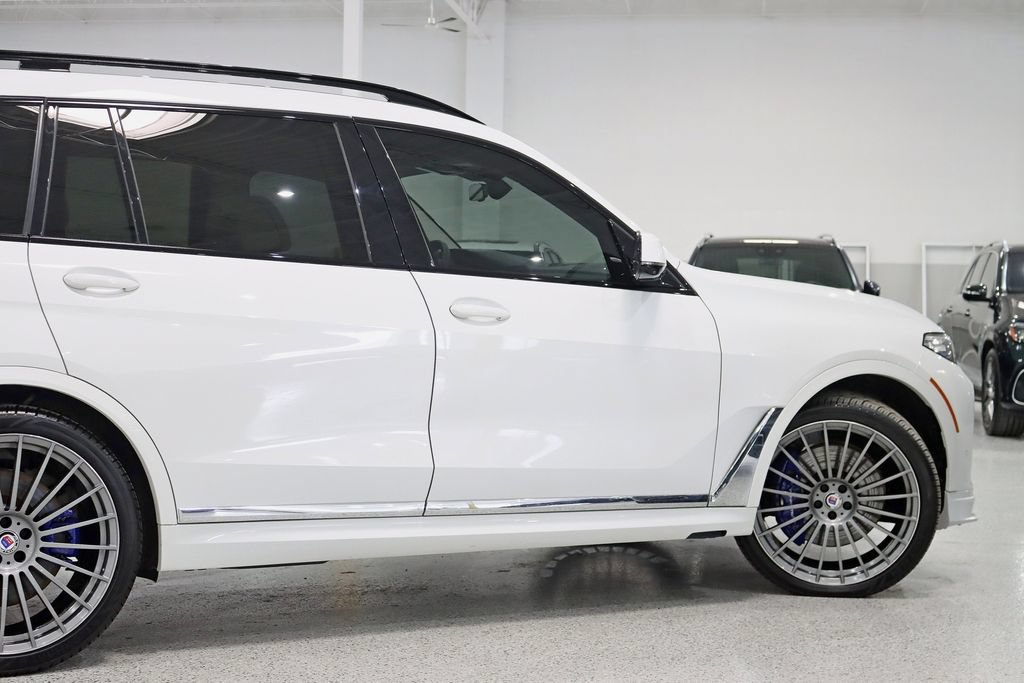 Used 2022 BMW ALPINA XB7 AWD/4WD image 12