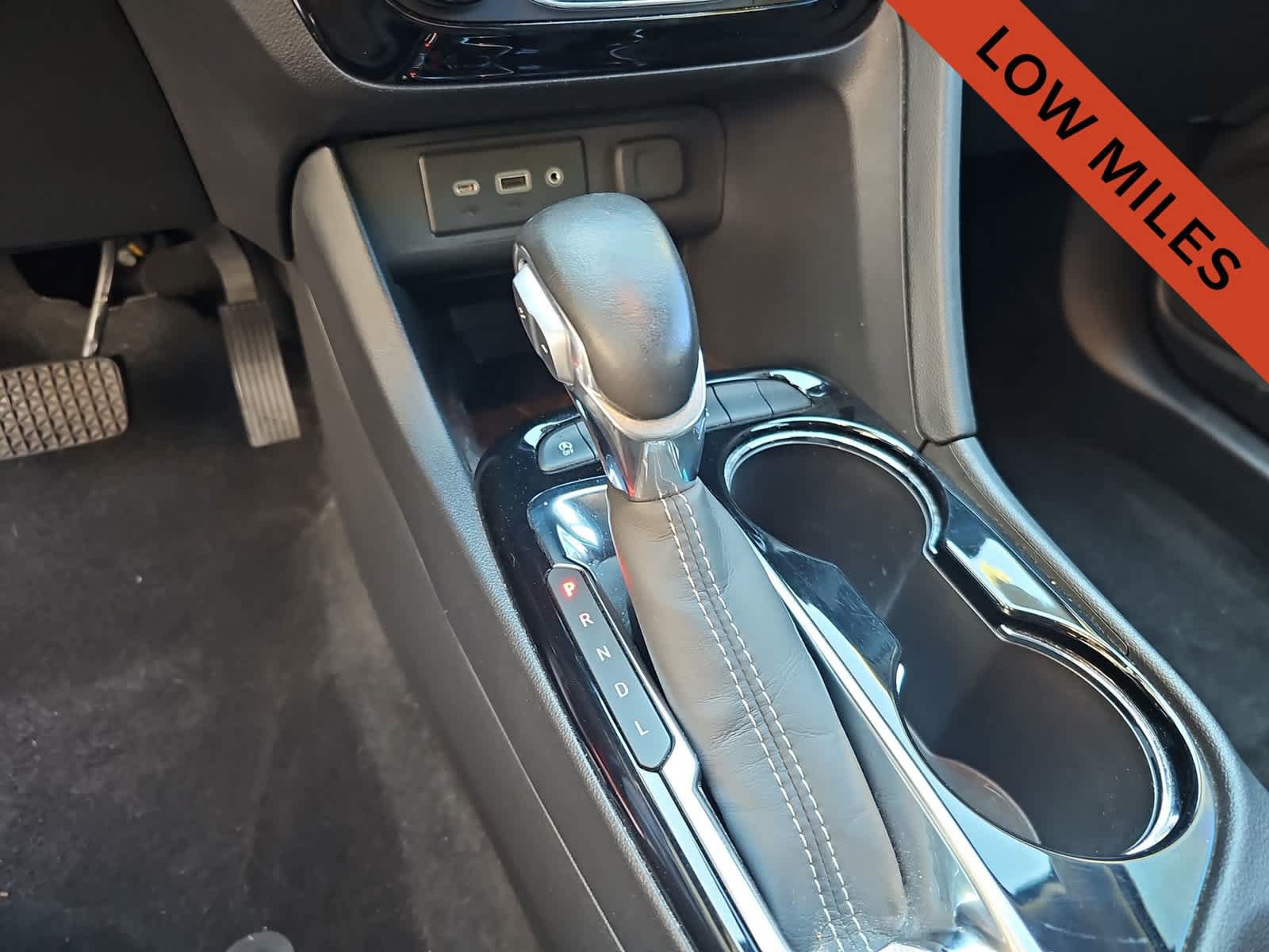 Used 2022 Buick Encore GX Select FWD image 21
