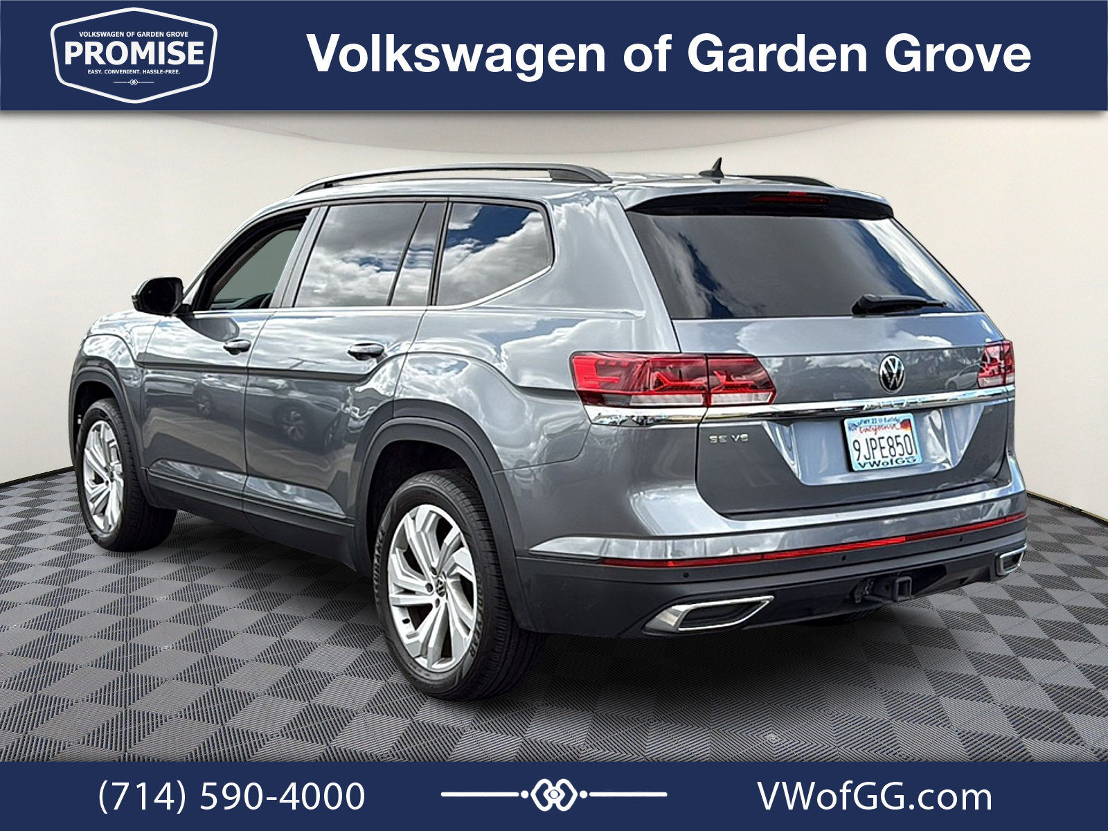 Used 2023 Volkswagen Atlas SE w/ Panoramic Sunroof Package FWD image 6