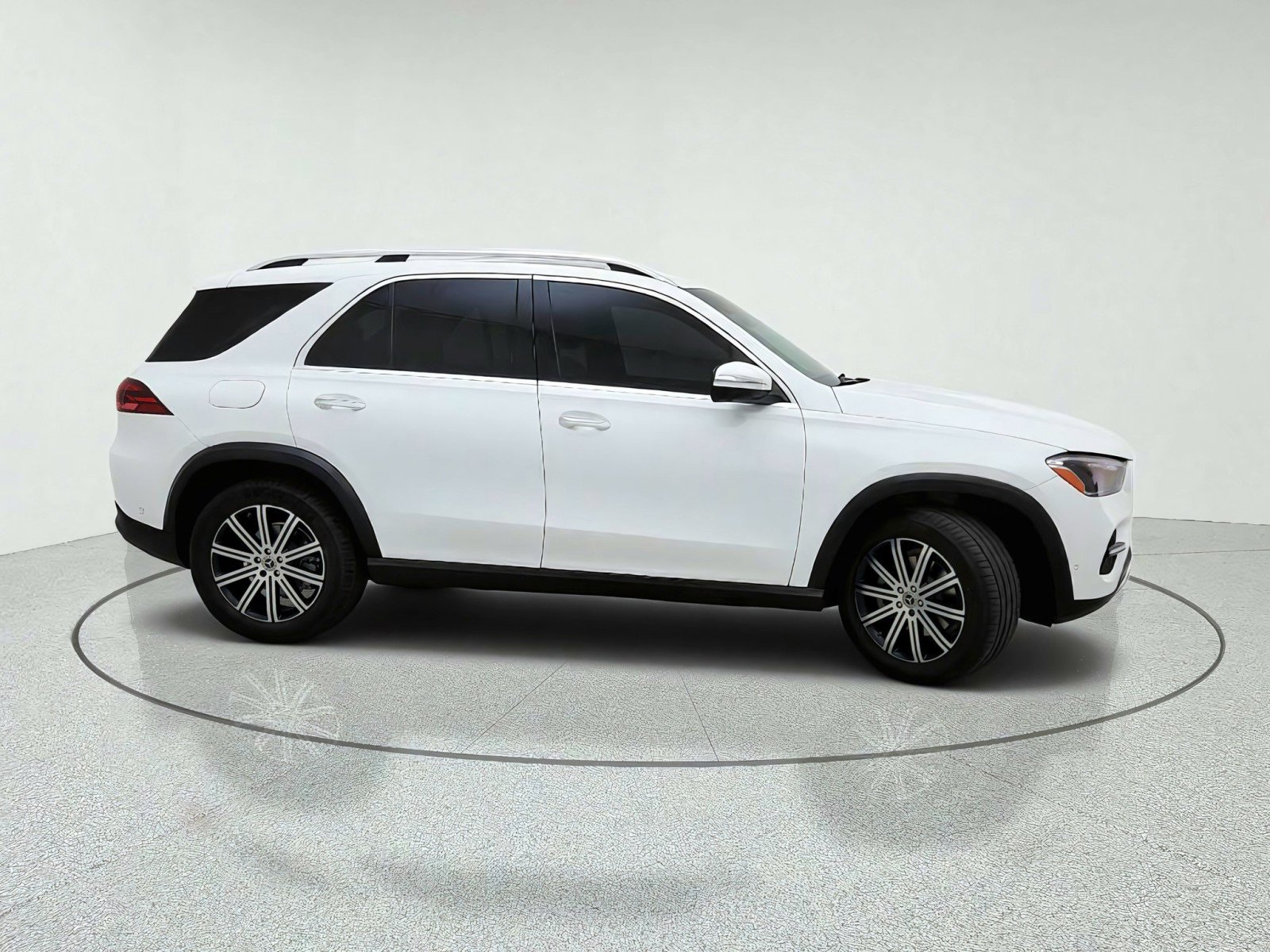 Certified 2024 Mercedes-Benz GLE 350 4MATIC image 6