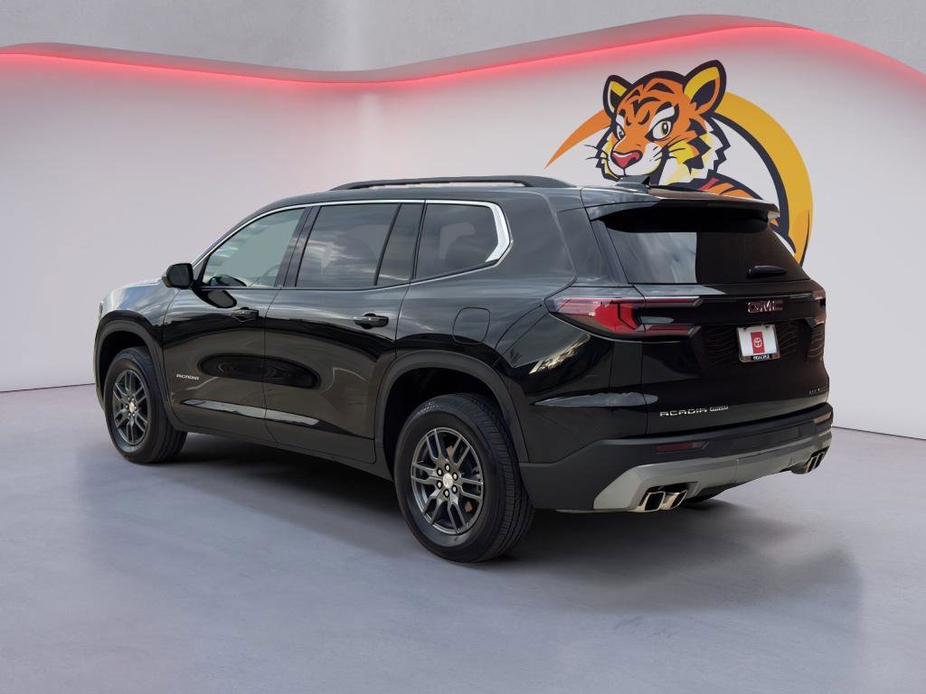 Used 2025 GMC Acadia Elevation image 7