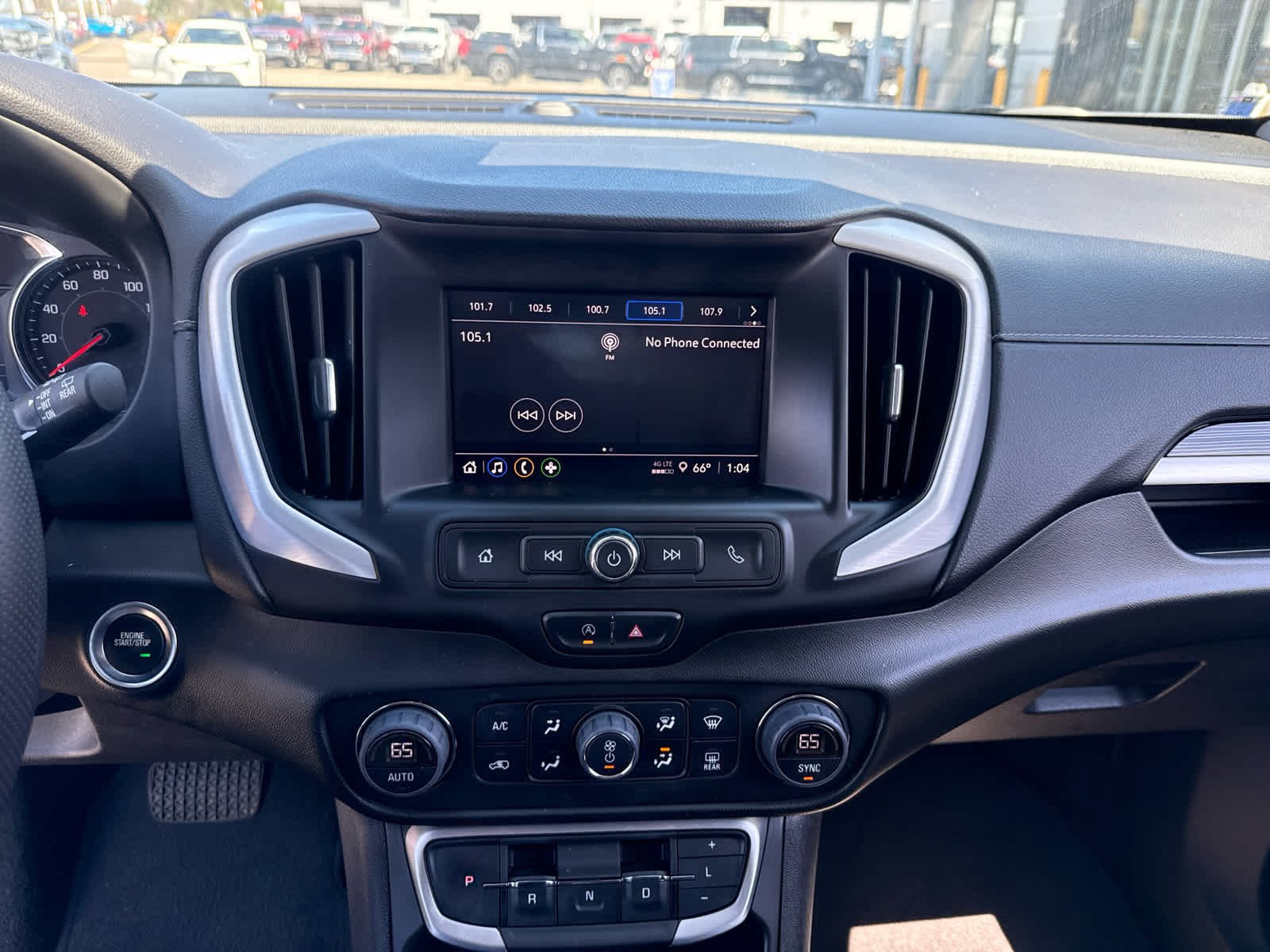 Used 2023 GMC Terrain SLE w/ Driver Convenience Package AWD/4WD image 17