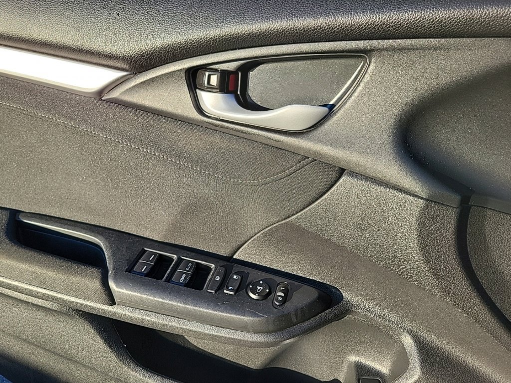 Used 2021 Honda Civic EX image 13
