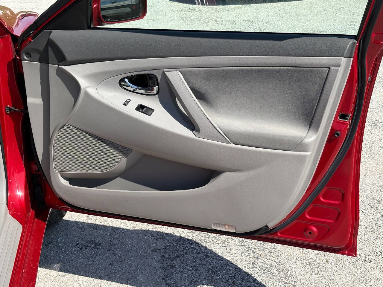 Used 2007 Toyota Camry LE FWD image 22